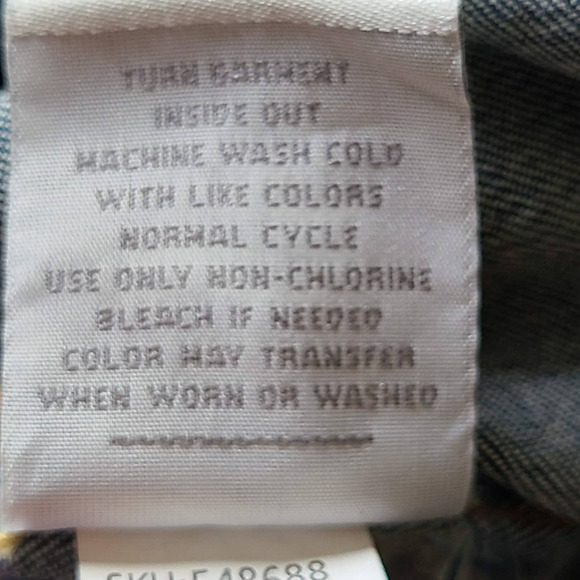 TORRID Stretch Blue Denim Medium‎ Wash Button Front Trucker Jacket Women's 3X - Picture 10 of 10